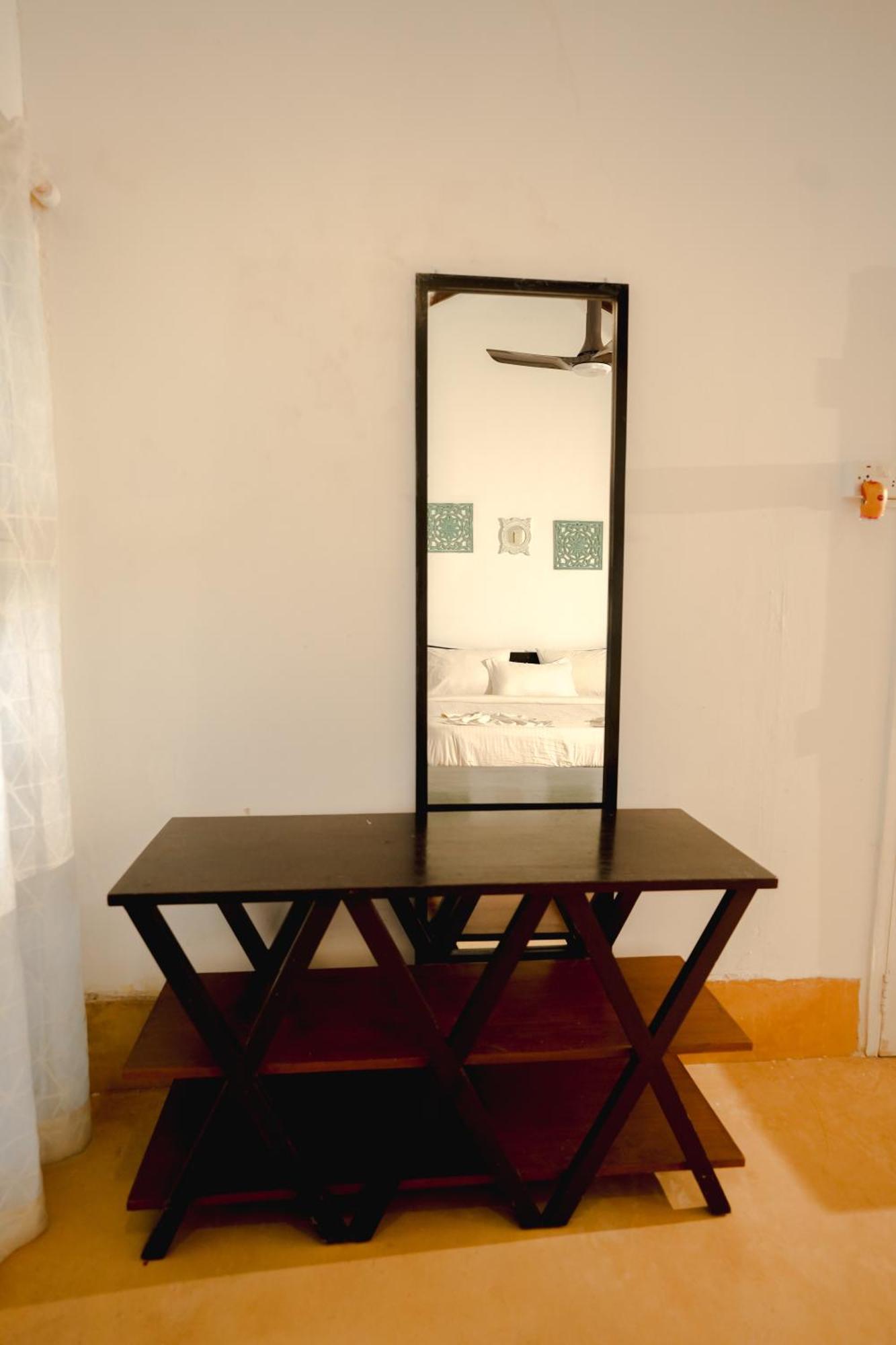 Villa M - Solitude 2 Candolim Goa 3Bhk, Pool Facing, Near Beach, Free Breakfast, Free Wifi And Prime Location Экстерьер фото