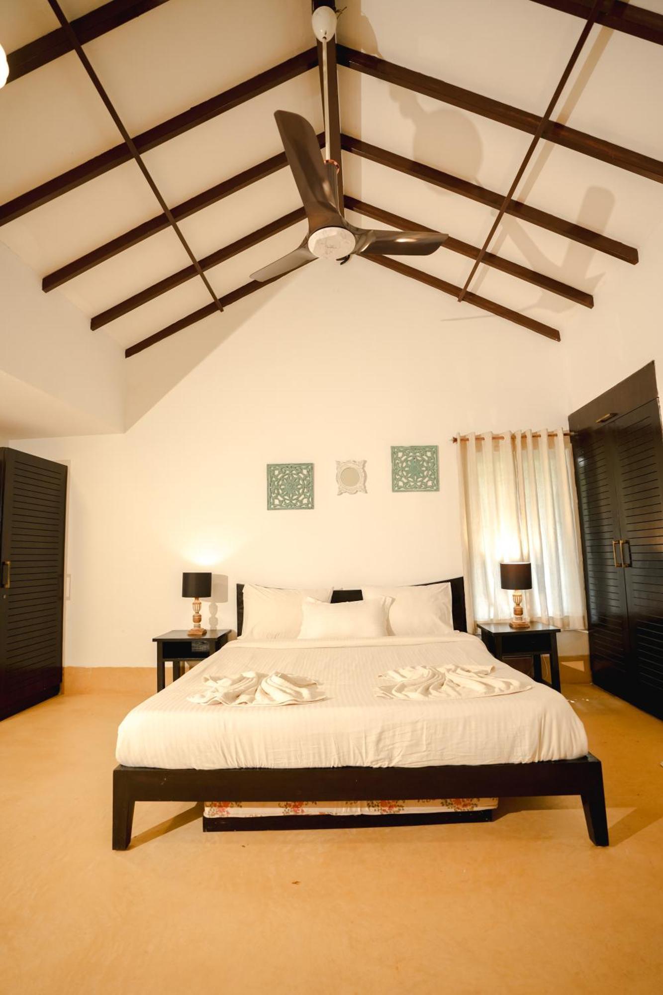 Villa M - Solitude 2 Candolim Goa 3Bhk, Pool Facing, Near Beach, Free Breakfast, Free Wifi And Prime Location Экстерьер фото