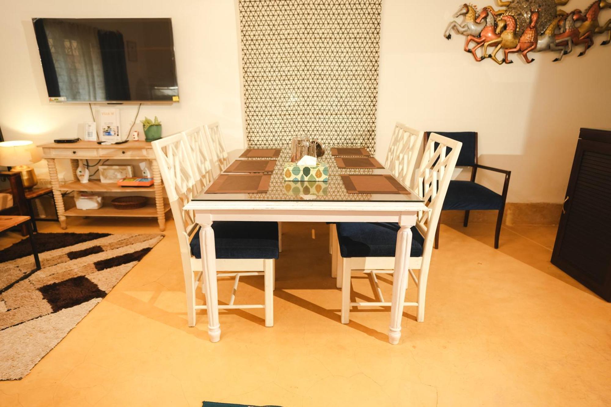 Villa M - Solitude 2 Candolim Goa 3Bhk, Pool Facing, Near Beach, Free Breakfast, Free Wifi And Prime Location Экстерьер фото