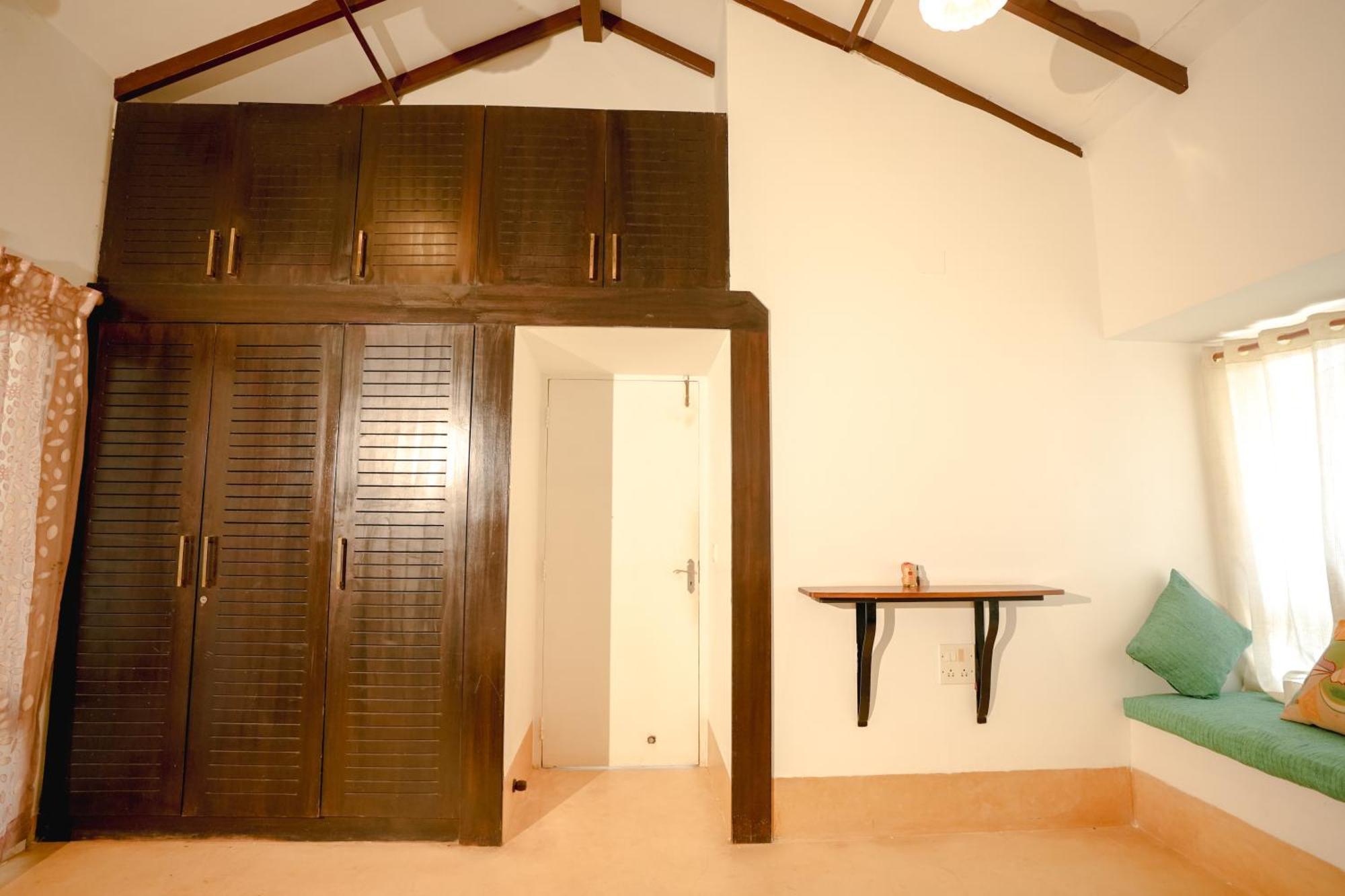 Villa M - Solitude 2 Candolim Goa 3Bhk, Pool Facing, Near Beach, Free Breakfast, Free Wifi And Prime Location Экстерьер фото